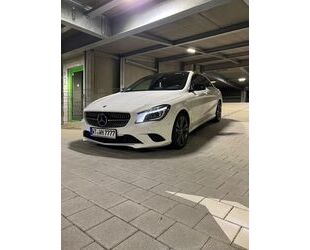 Mercedes-Benz Mercedes-Benz CLA 180 Urban Urban Gebrauchtwagen