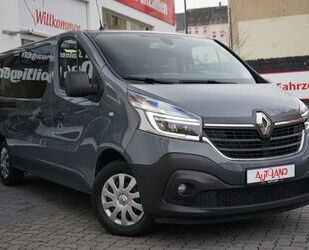 Renault Renault Trafic dCi 145 L2H1 Life Navi 8-Sitzer AHK Gebrauchtwagen