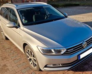 VW Volkswagen Passat 2.0 TDI SCR 140kW DSG 4MOT Comfo Gebrauchtwagen