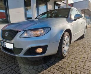 Seat Seat Exeo ST Style 2.0 TDI /AHK/8x Bereift/PDC /Sc Gebrauchtwagen