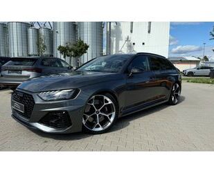 Audi Audi RS4 competition plus Pano Navi B&O Head-up Gebrauchtwagen