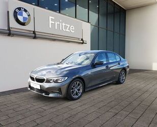 BMW BMW 320 i Sport Line Aut. LED+KLIMAAUTO+NAVI+PDC+S Gebrauchtwagen