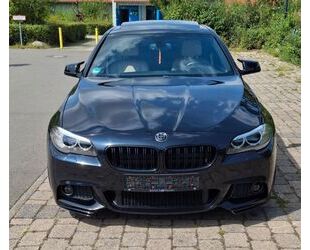 BMW BMW 520d M-Technik Carbonschwarz Top Zustand Gebrauchtwagen