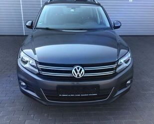 VW Volkswagen Tiguan Sport & Style 4Motion 1HAND.AHK. Gebrauchtwagen