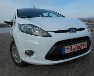 Ford Ford Fiesta nur 31.100KM Garantie 1.Hand Tüv 1-202 Gebrauchtwagen