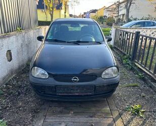 Opel Opel Corsa 1.0 12V EDITION 2000 Edition 2000 Gebrauchtwagen