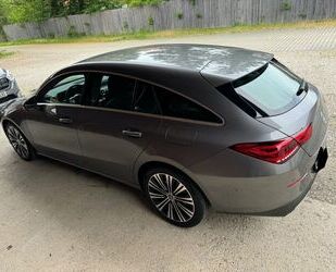 Mercedes-Benz Mercedes-Benz CLA 200 d Shooting Brake -Junge Ste Gebrauchtwagen