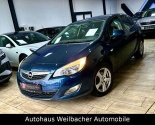 Opel Opel Astra J Lim. 5-trg. Design Edition *AHK*SH*PD Gebrauchtwagen