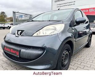 Peugeot Peugeot 107 Urban Move*Klima*8Fach* Gebrauchtwagen