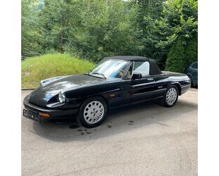 Alfa Romeo Alfa Romeo Spider 2,0 Gebrauchtwagen