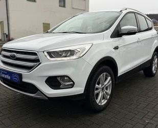 Ford Ford Kuga Cool & Connect *1. Hand *Navi *SHZ *PDC Gebrauchtwagen