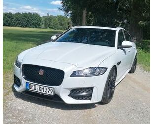 Jaguar Jaguar XF 2.0D Motor-NEU R-Sport Black-Pack Gebrauchtwagen