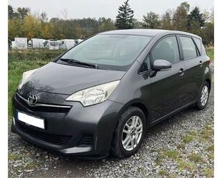 Toyota Toyota Verso-S 1,4-l-D-4D (1hand) MultiMode Life E Gebrauchtwagen