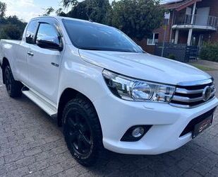 Toyota Toyota Hilux Extra Cab Comfort 4x4*Edition*AHK*AC- Gebrauchtwagen