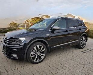 VW Volkswagen Tiguan Allspace 2.0 TDI R-Line 140kW DS Gebrauchtwagen