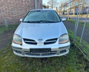 Nissan Nissan Almera Tino Topic Gebrauchtwagen