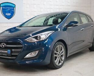 Hyundai Hyundai i30 cw blue Premium,Xenon,Navi,Kamera Gebrauchtwagen