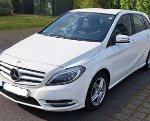 Mercedes-Benz Mercedes-Benz B 180 CDI BlueEFFICIENCY Sports Tour Gebrauchtwagen