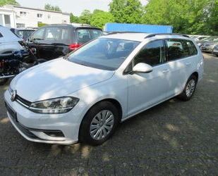 VW Volkswagen Golf Variant Trendline 1.6 TDI NAVI KLI Gebrauchtwagen