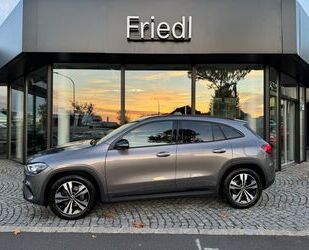 Mercedes-Benz Mercedes-Benz GLA 200 Progressive, MULTI, DISTR., Gebrauchtwagen