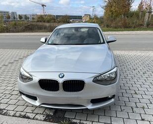 BMW BMW 116d EfficientDynamics Edit. Sport Line Spor.. Gebrauchtwagen