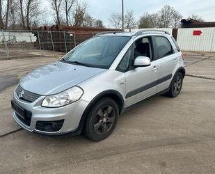 Suzuki Suzuki SX4 Limited 4x4 KLIMAAUT. ALU AHK Gebrauchtwagen