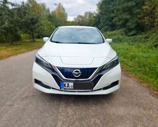 Nissan Nissan Leaf 150PS 40KWH Visia SOH 100% 1Hand SH-ge Gebrauchtwagen