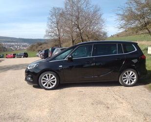 Opel Opel Zafira Sports Tourer, 1. Hand, Benzin, 140PS Gebrauchtwagen