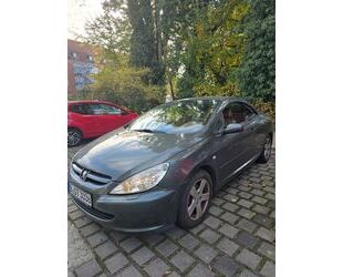 Peugeot Peugeot 307 CC 135 Tendance Automatik 100 Tendance Gebrauchtwagen