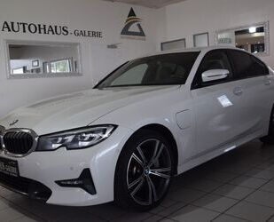 BMW BMW 330 e Sport Line*LED*COCKPIT PRO*S-HEFT* Gebrauchtwagen