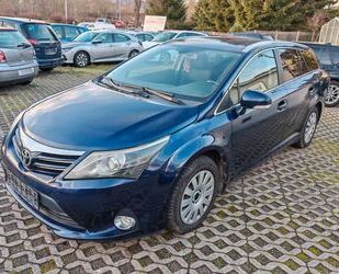 Toyota Toyota Avensis Kombi Life 2.0d. 6-gand Klimaautoma Gebrauchtwagen