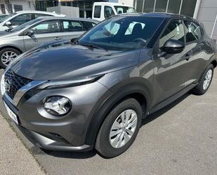 Nissan Nissan Juke Visia 1.0 LED Klimaanlage Tempomat 8-f Gebrauchtwagen