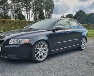 Volvo Volvo S40 D5 2,5l 5-Zyl.R-Design Summum Voll Stand Gebrauchtwagen