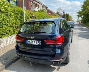 BMW BMW X5 xDrive40d HEAD up/20 Zoll /Panorama Dach/TO Gebrauchtwagen