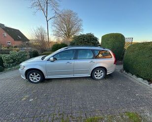 Volvo Volvo V50 1.6D DRIVe Edition R Design Edition R De Gebrauchtwagen