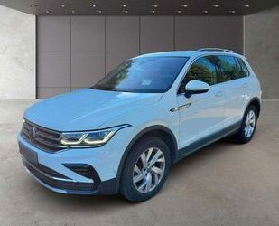 VW Volkswagen Tiguan Elegance 4Motion2.0TDI DSG Matri Gebrauchtwagen