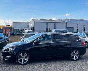 Peugeot Peugeot 308 SW Allure Navi LED SHZ Pano Gebrauchtwagen