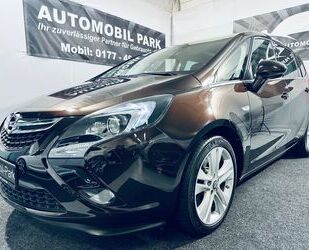 Opel Opel Zafira C Tourer/7Sitzer/Pano/Xenon/Kamera/Nav Gebrauchtwagen