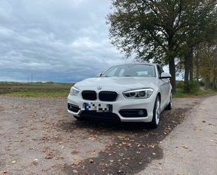 BMW BMW 118i Sport Line EZ 2/18, 19Zoll Alufelgen Gebrauchtwagen