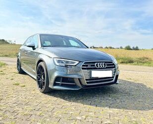 Audi Audi S3 2.0 TFSI S tronic quattro Sportback Gebrauchtwagen