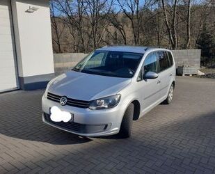 VW Volkswagen Touran 1.6 TDI - Gebrauchtwagen