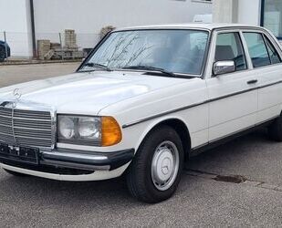 Mercedes-Benz Mercedes-Benz 200 TOP Gesamtzustand 1- Gebrauchtwagen