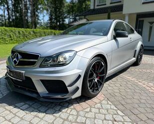 Mercedes-Benz Mercedes-Benz C 63 AMG BLACK SERIES Aero Kit Carbo Gebrauchtwagen