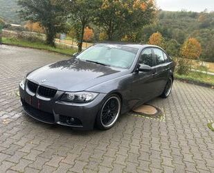 BMW BMW 320d - Gebrauchtwagen