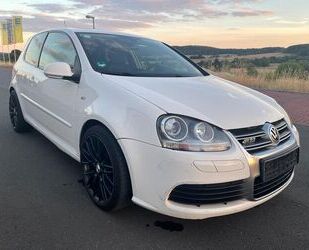 VW Volkswagen Golf 1.4 TSI 90 kW Edition Edition Gebrauchtwagen