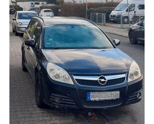 Opel Opel Vectra Caravan 1.9 CDTI 110kW-150PS Autom. Kl Gebrauchtwagen