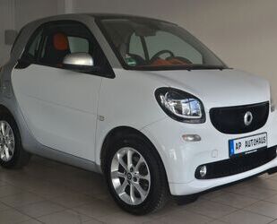 Smart Smart ForTwo 52kW PANORAMA TEMPOMAT KLIMAAUTOMATIK Gebrauchtwagen