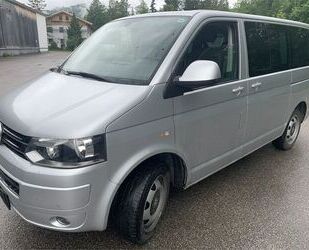 VW Volkswagen T5 Caravelle Automatik 4x4 Klima AHK NA Gebrauchtwagen