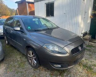 Fiat Fiat Croma 2.2 16V MPI Emotion Euro 5 Gebrauchtwagen