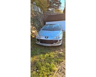 Peugeot Peugeot 307 1.6 Premium 110 Premium Gebrauchtwagen